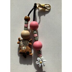 Highland Cow/Daisy Pink-Green-White-Brown-Gold Keychain Bag Water bottle Charm